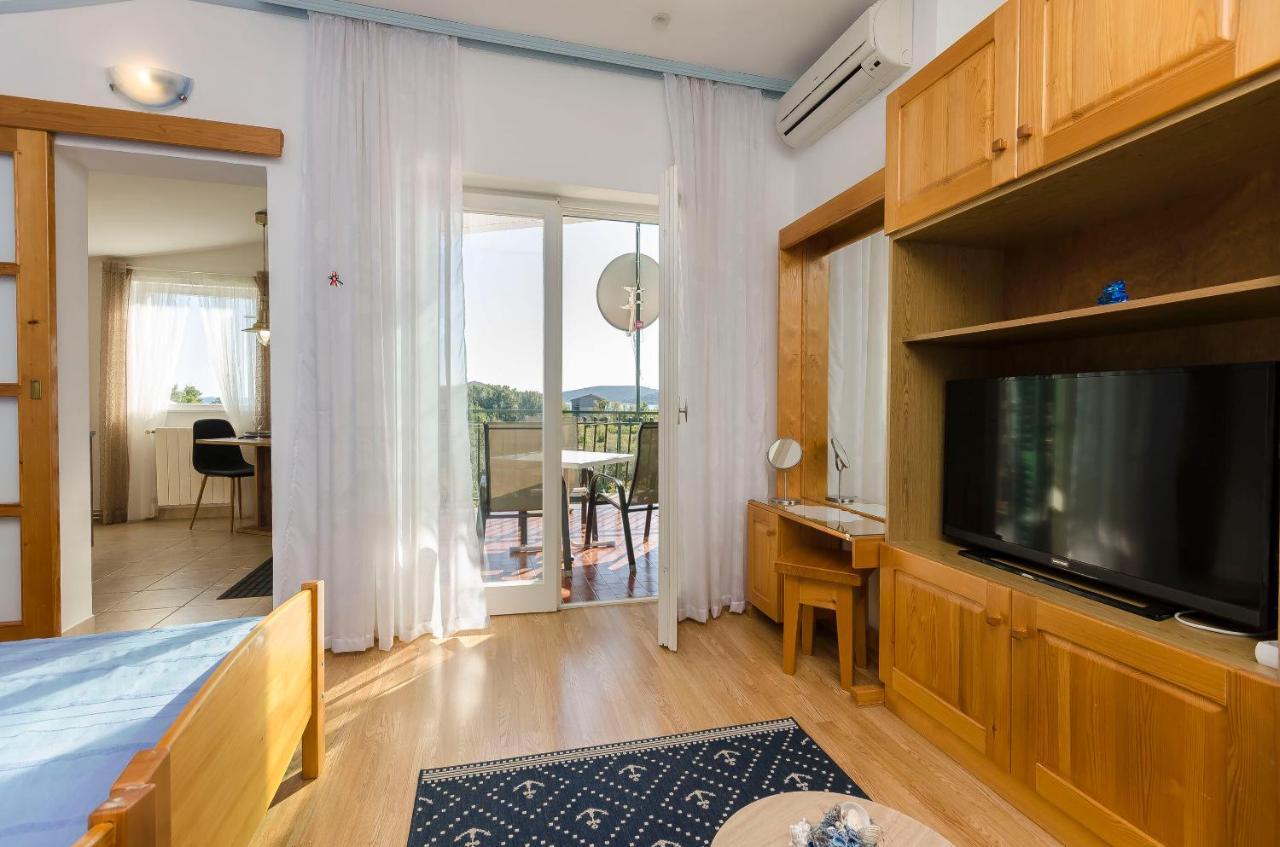 Apartments Sunset Beach Водице Экстерьер фото