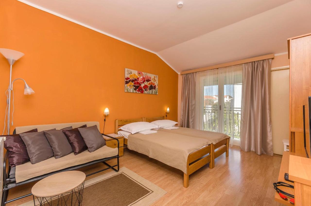 Apartments Sunset Beach Водице Экстерьер фото